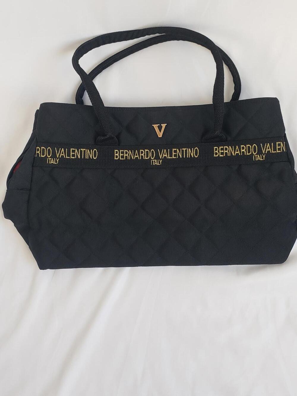 Bernardo Valentino Quilted Tote Bag - Stylish and Spacious